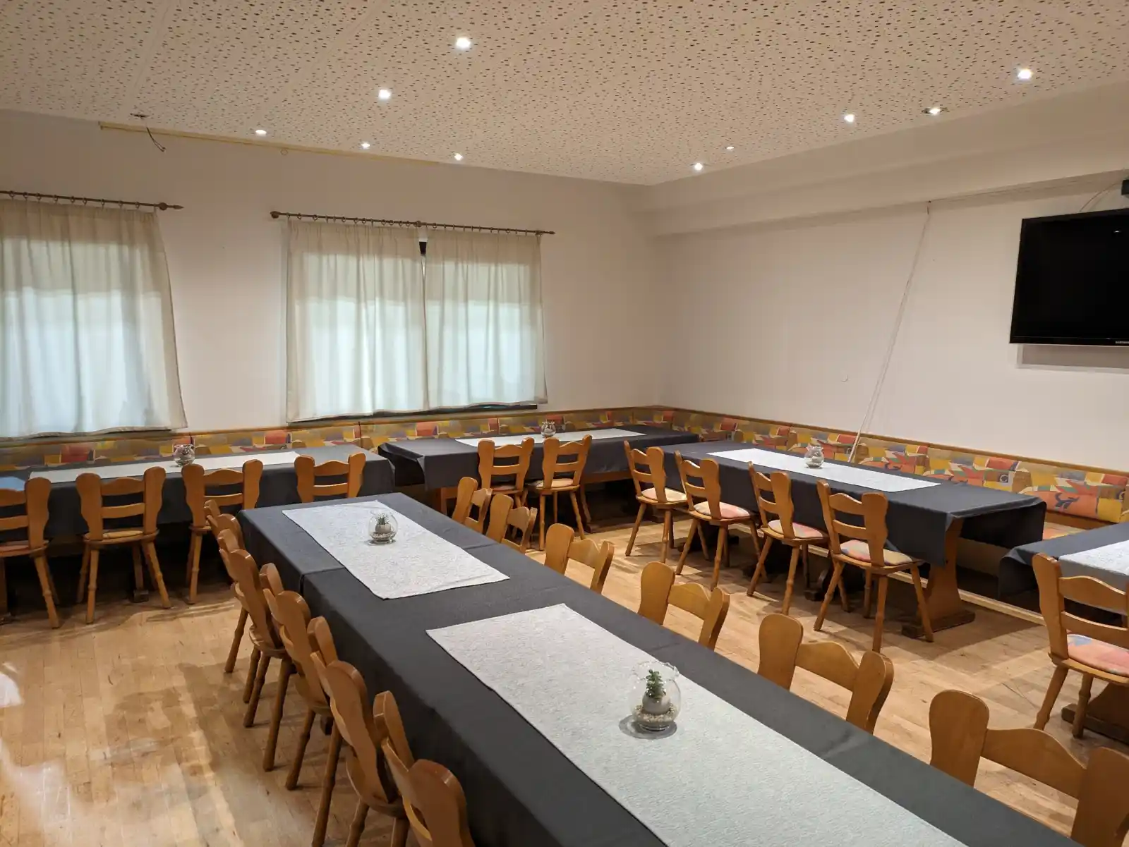 PXL 20231114 171219737